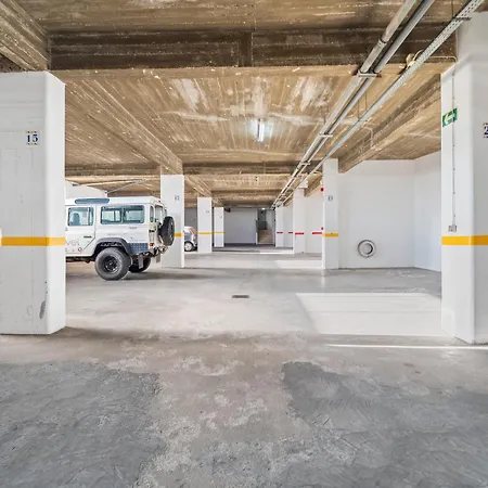 Prestige Flat By Holidays 아파트 *