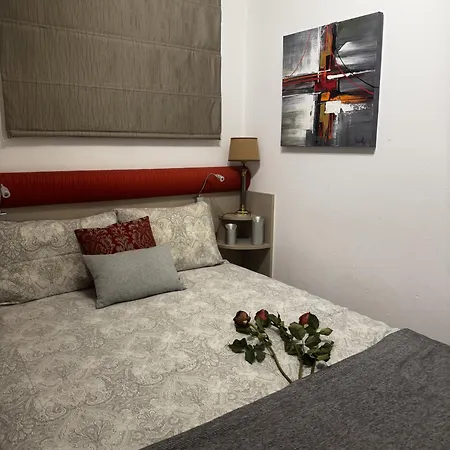 شقة Prestige Flat By Holidays *