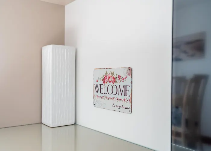 Prestige Flat By Holidays *