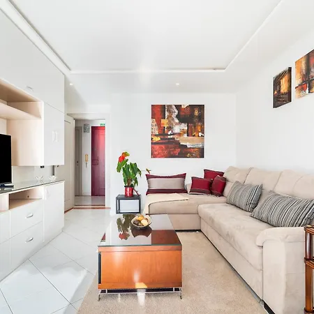 Apartman Prestige Flat By Holidays